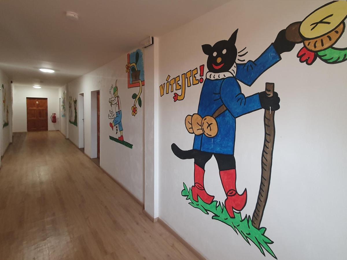 Hrusicka Restaurace A Penzion Hrusice المظهر الخارجي الصورة